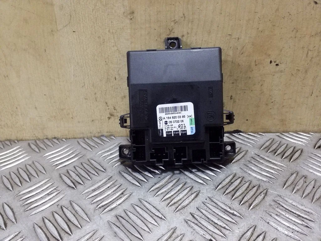 Durų elektronikos valdymo blokas