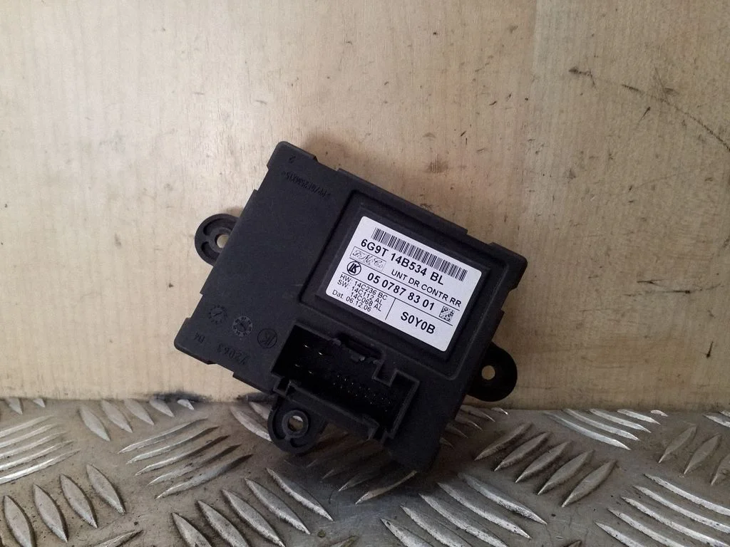 Durų elektronikos valdymo blokas