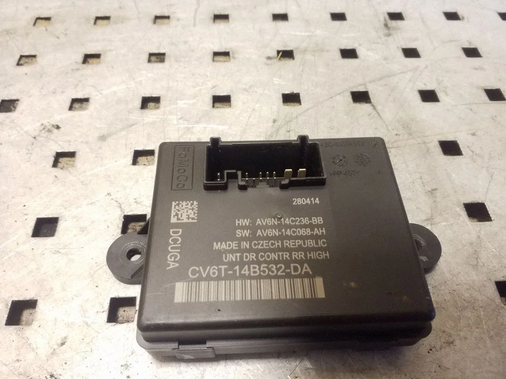 Durų elektronikos valdymo blokas