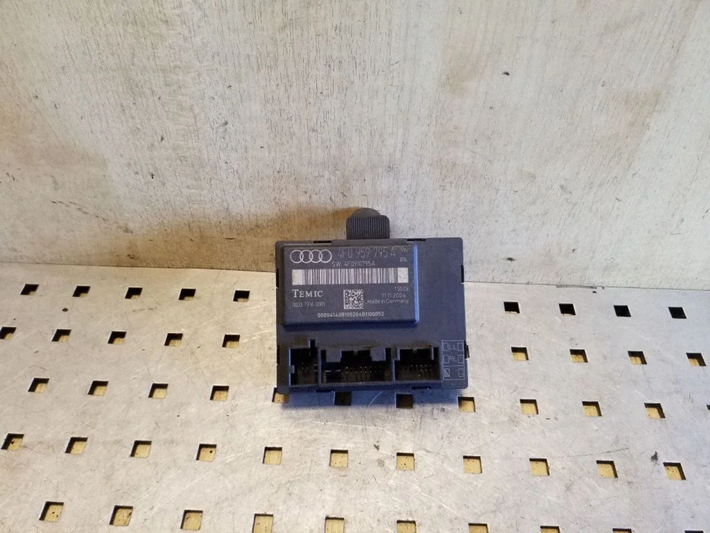 Durų elektronikos valdymo blokas
