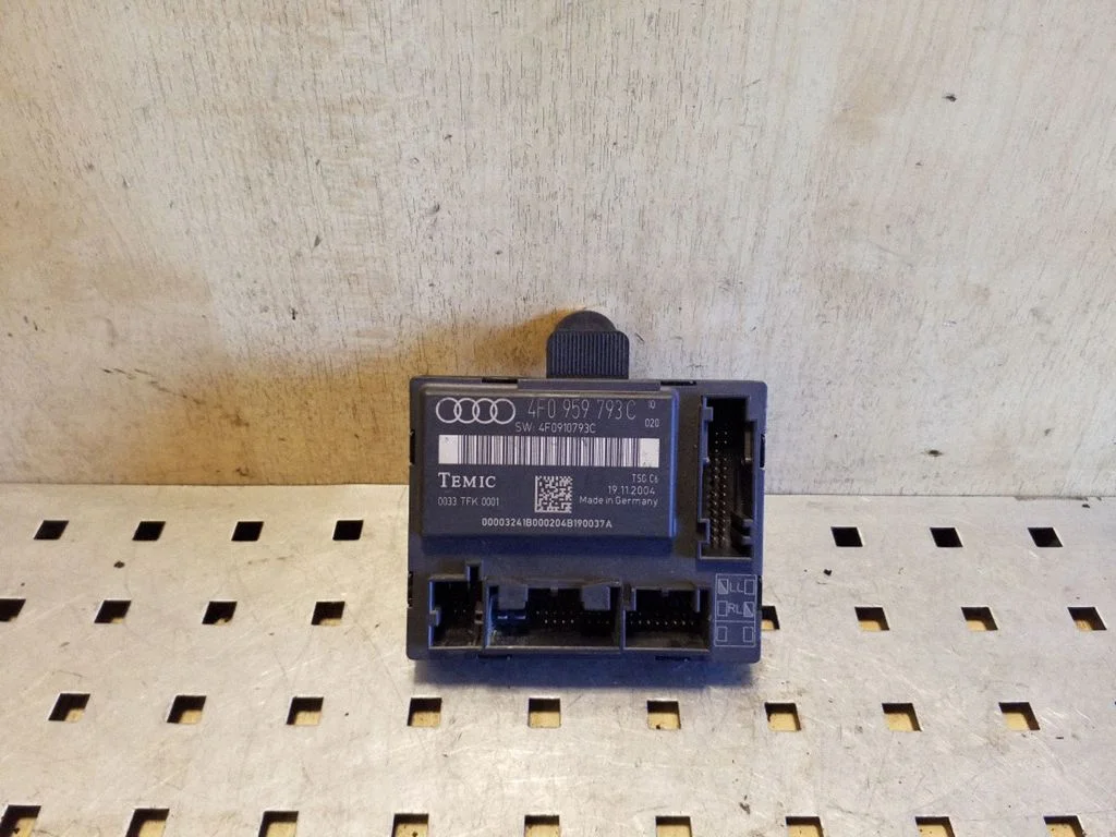 Durų elektronikos valdymo blokas