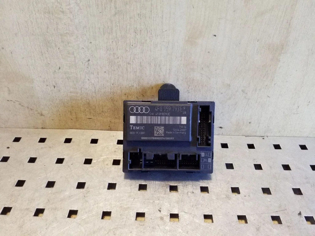 Durų elektronikos valdymo blokas