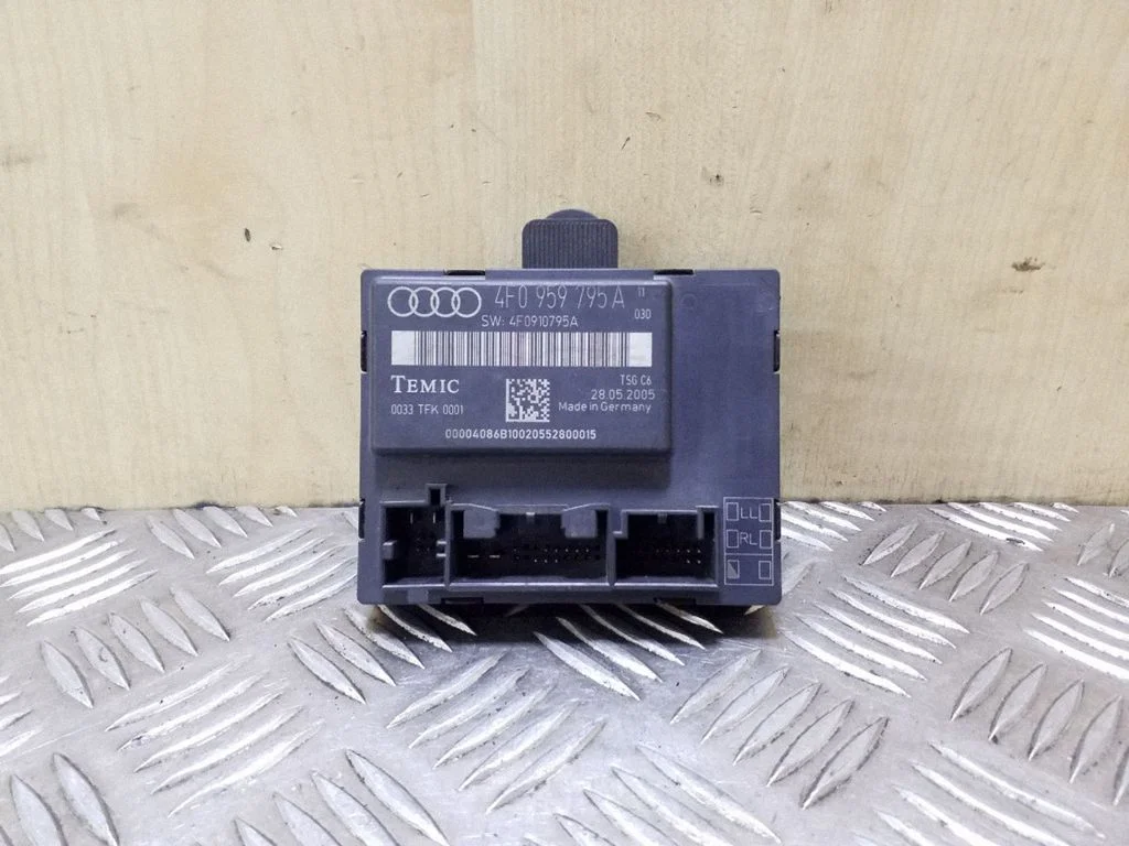 Durų elektronikos valdymo blokas