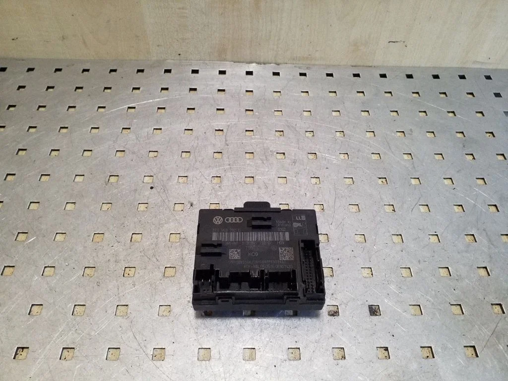 Durų elektronikos valdymo blokas