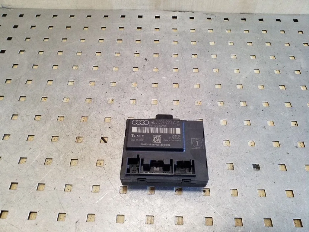 Durų elektronikos valdymo blokas