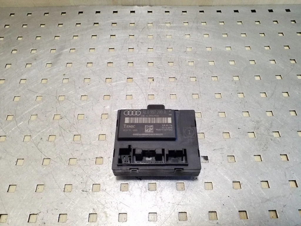 Durų elektronikos valdymo blokas