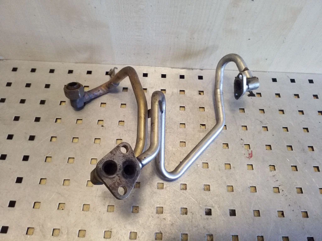 EGR vamzdelis (-iai)/ žarna (-os)