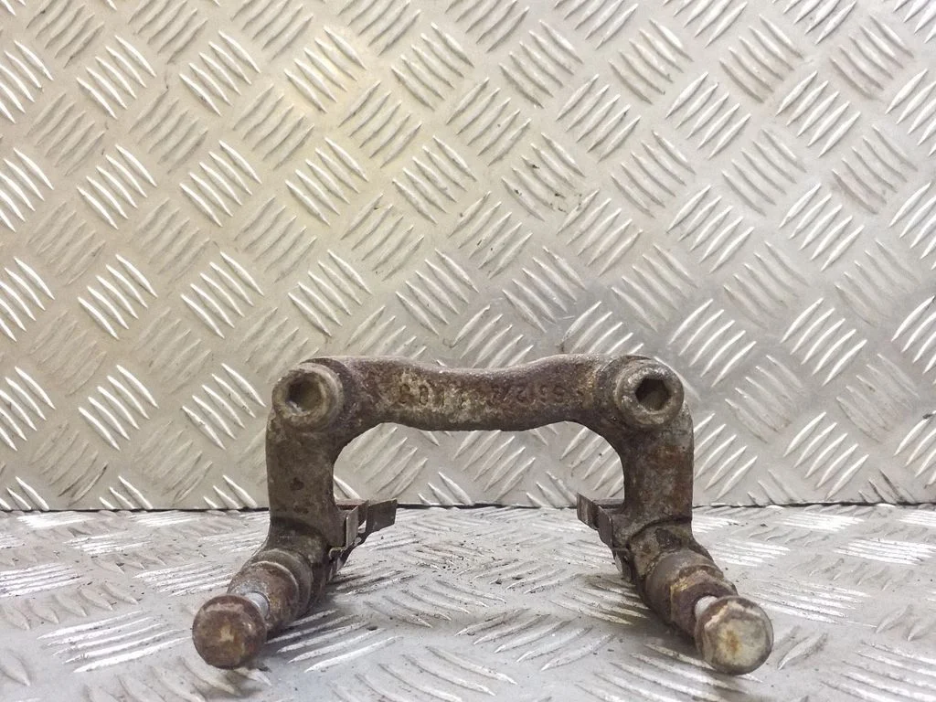 Stabdžių kaladėlių apkaba/ laikiklis (galas)