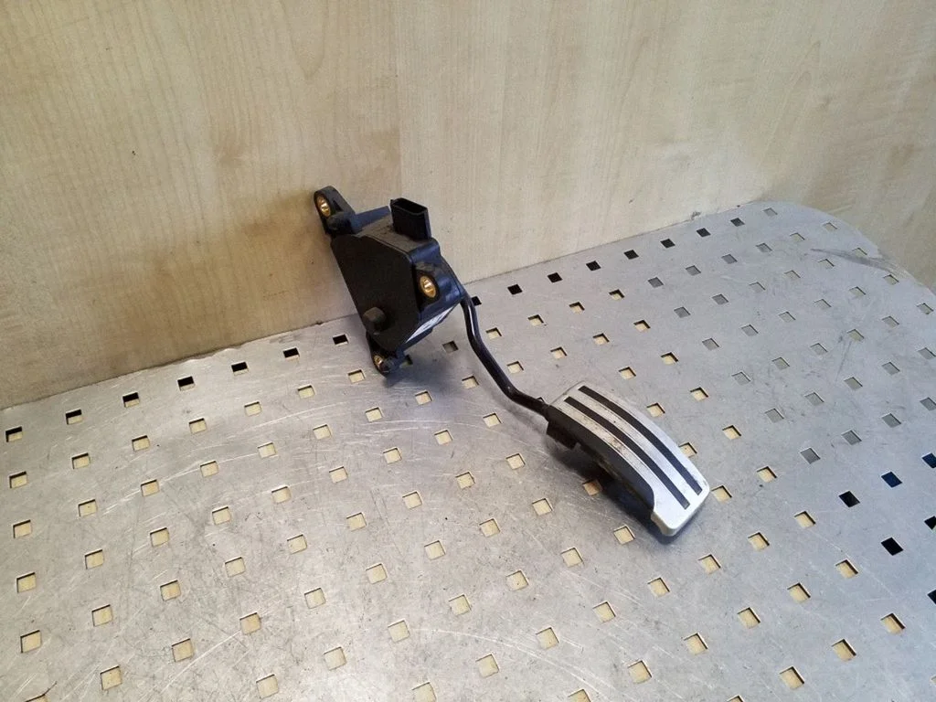 Akceleratoriaus pedalas