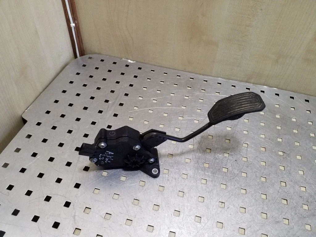 Akceleratoriaus pedalas