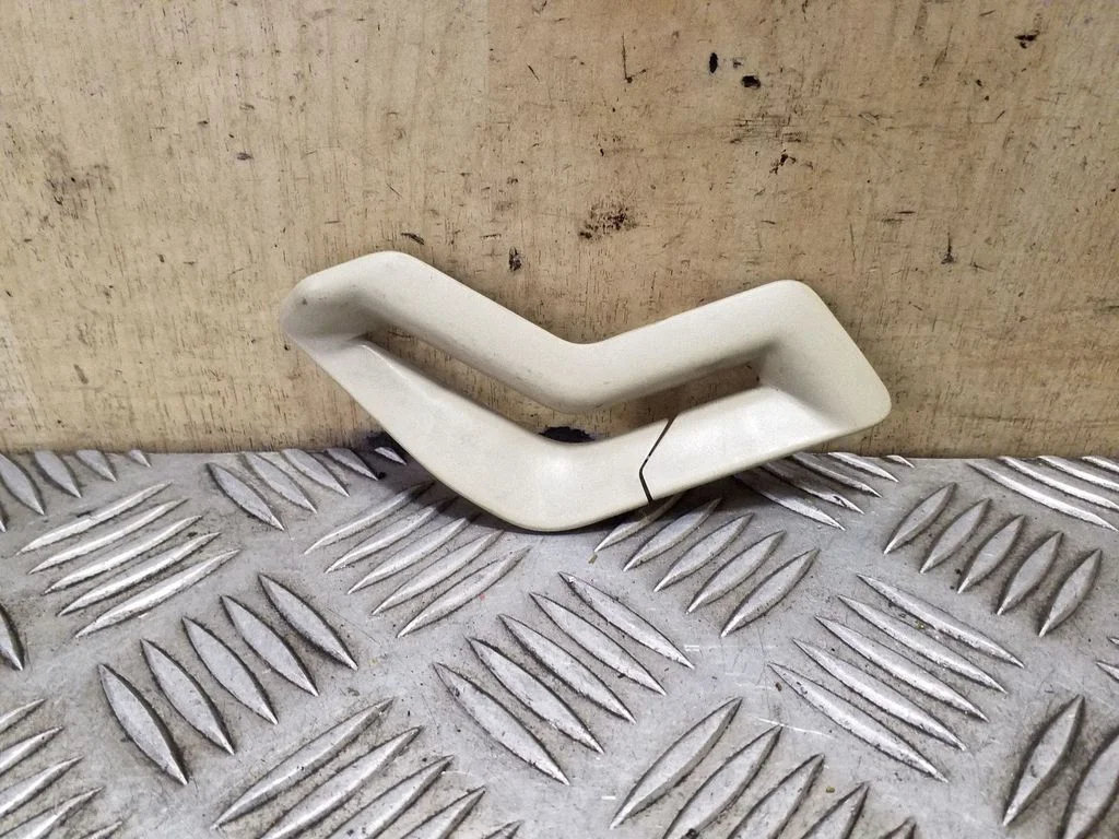 Kita salono detalė