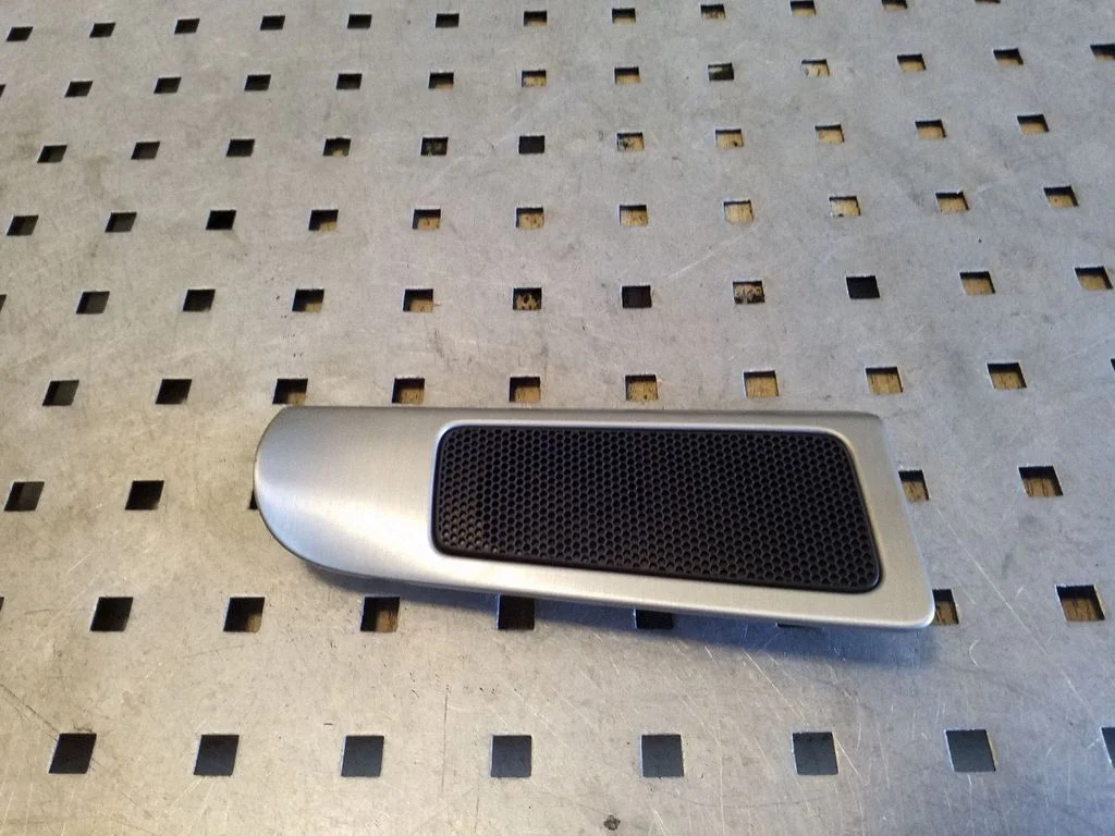 Kita salono detalė