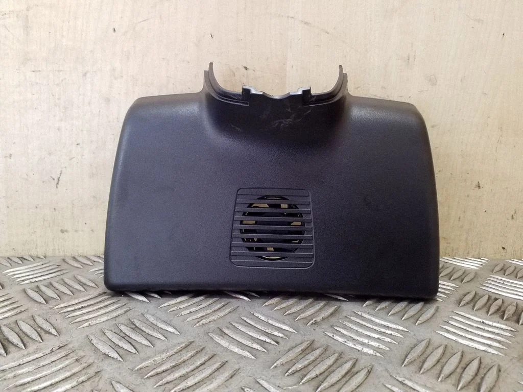 Kita salono detalė