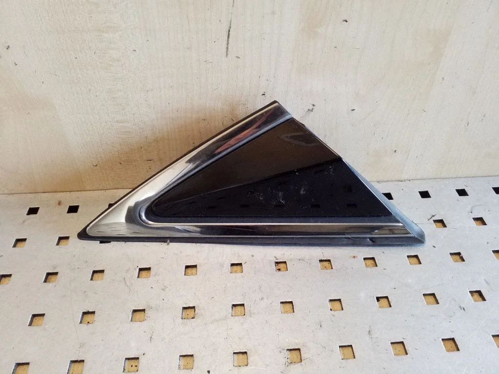Kita išorės detalė