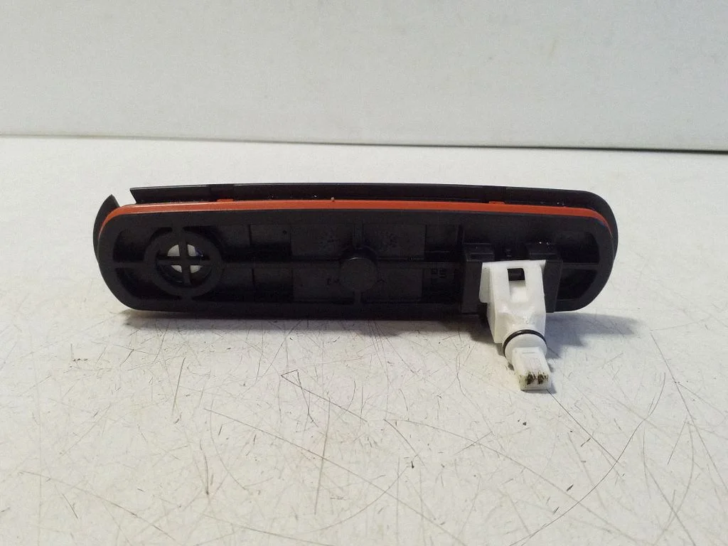 Kita variklio skyriaus detalė