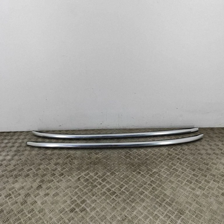 Išilginiai stogo strypai "ragai"