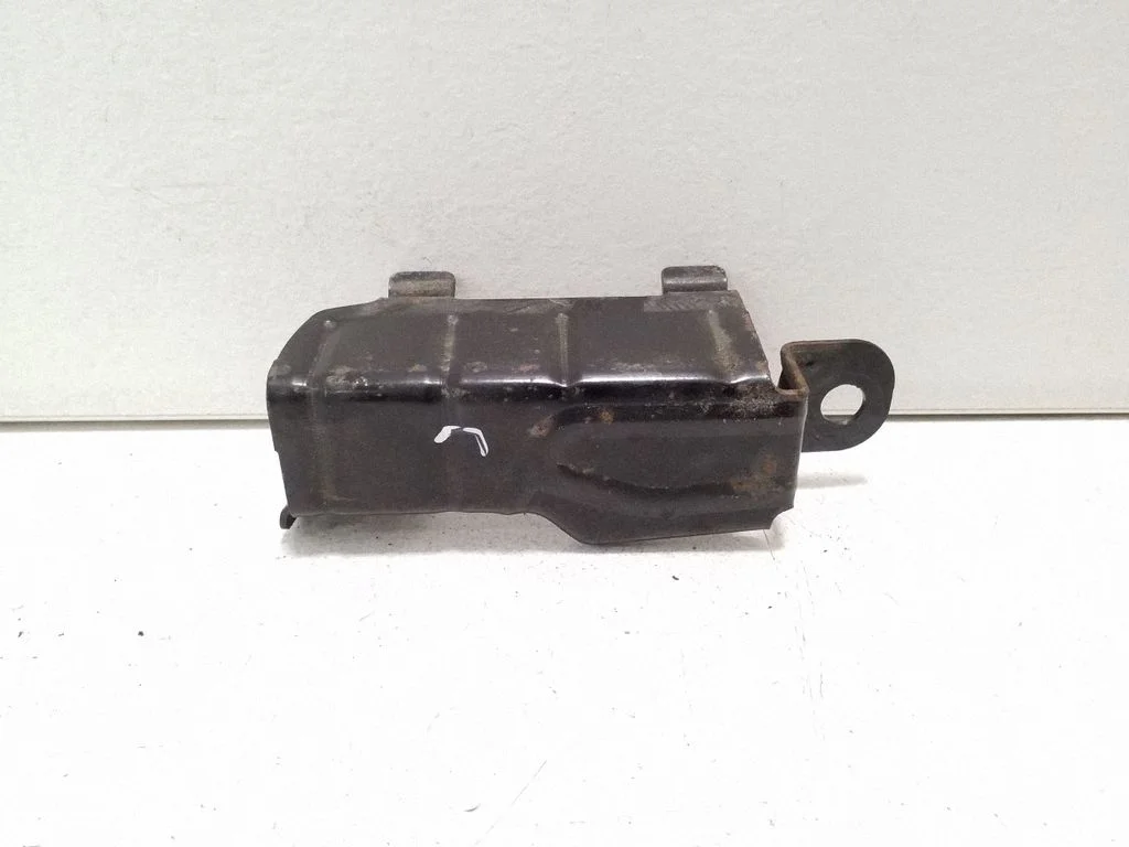 Kita variklio skyriaus detalė