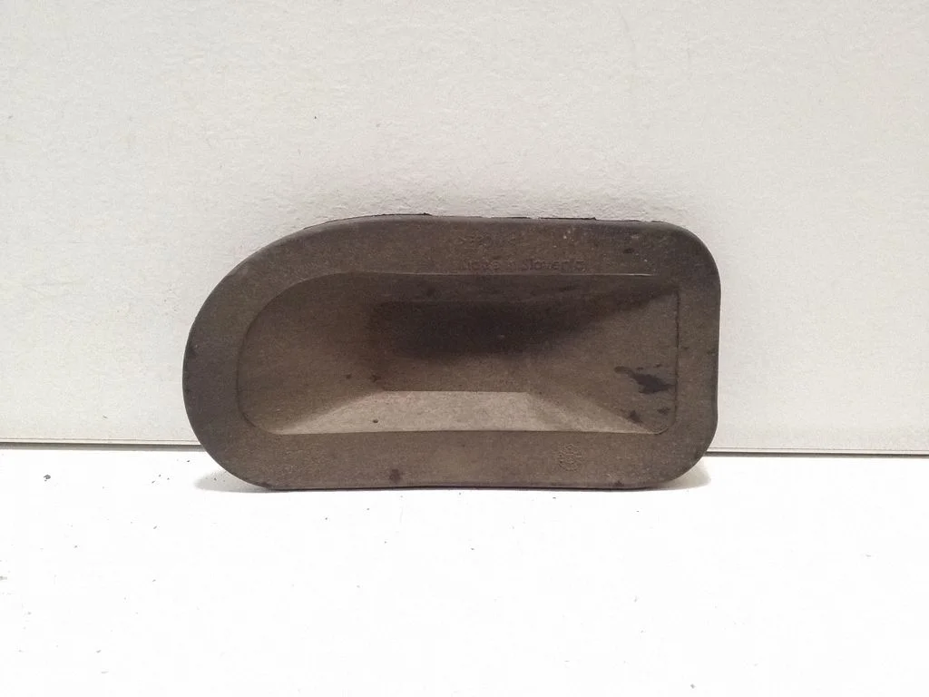 Kita variklio skyriaus detalė