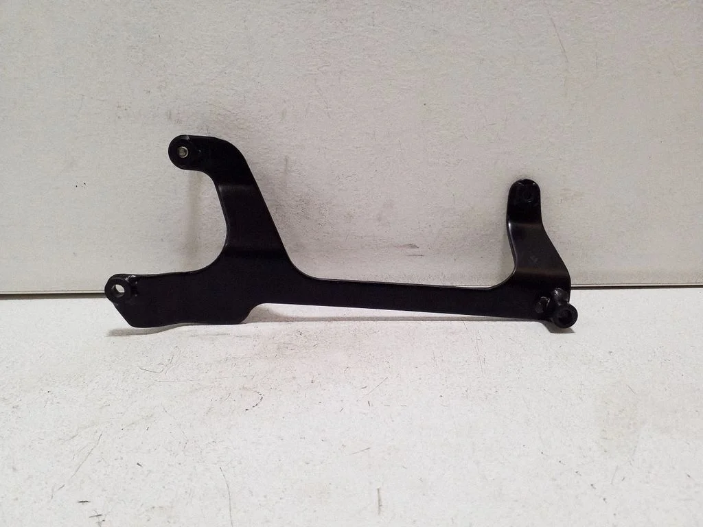 Kita variklio skyriaus detalė