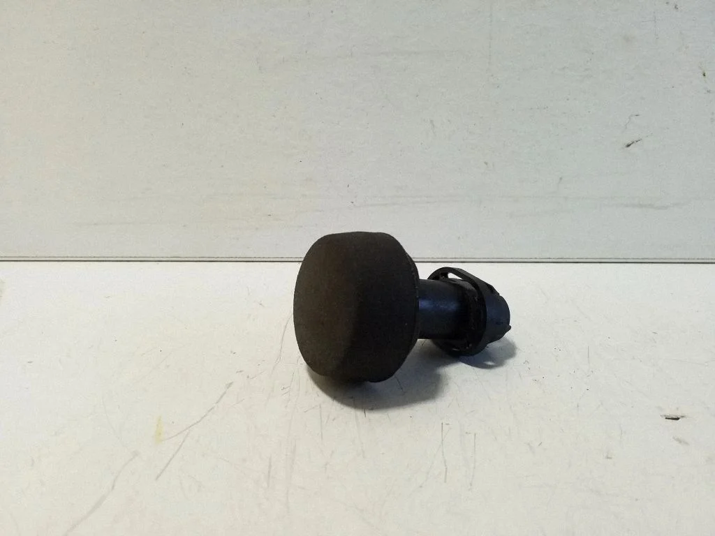 Kita variklio skyriaus detalė