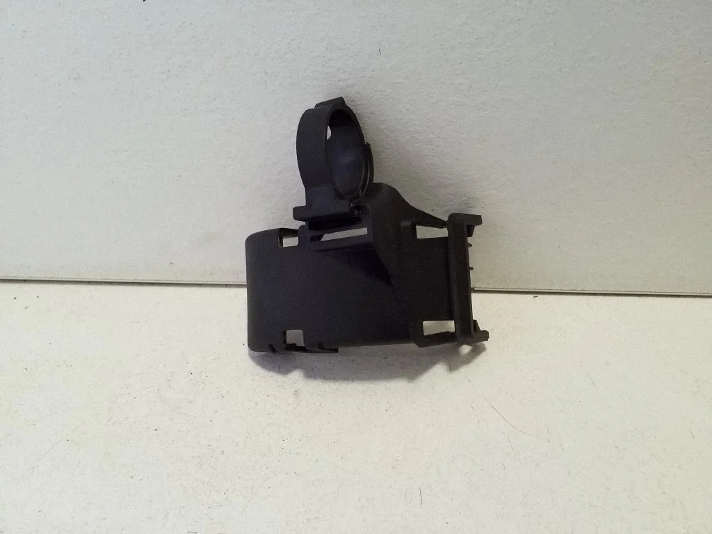 Kita variklio skyriaus detalė