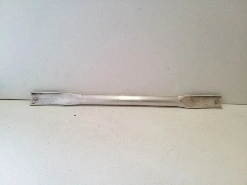 Kita variklio skyriaus detalė