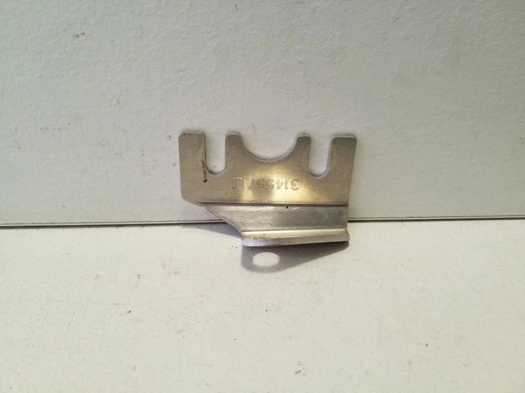 Kita variklio skyriaus detalė