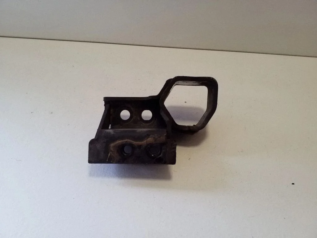Kita variklio skyriaus detalė