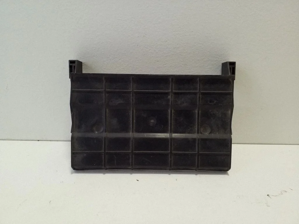 Kita variklio skyriaus detalė