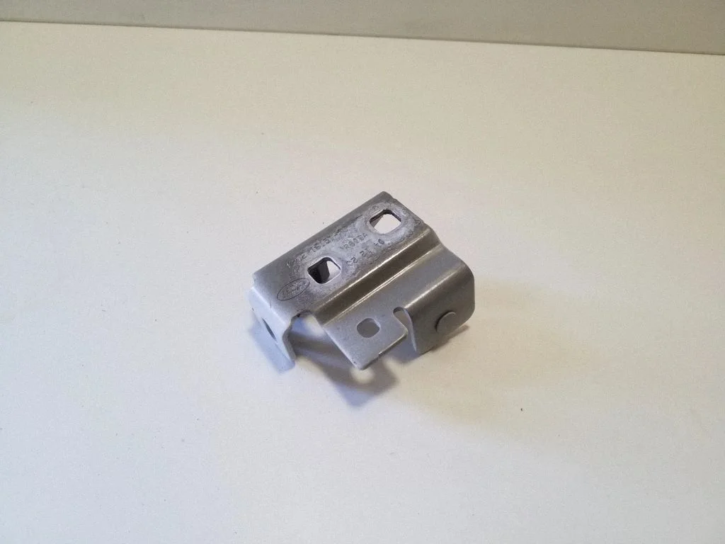 Kita variklio skyriaus detalė