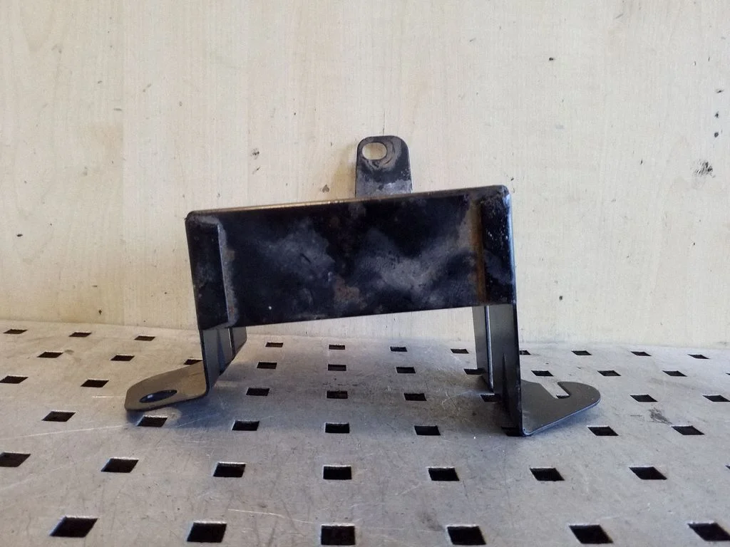Kita variklio skyriaus detalė