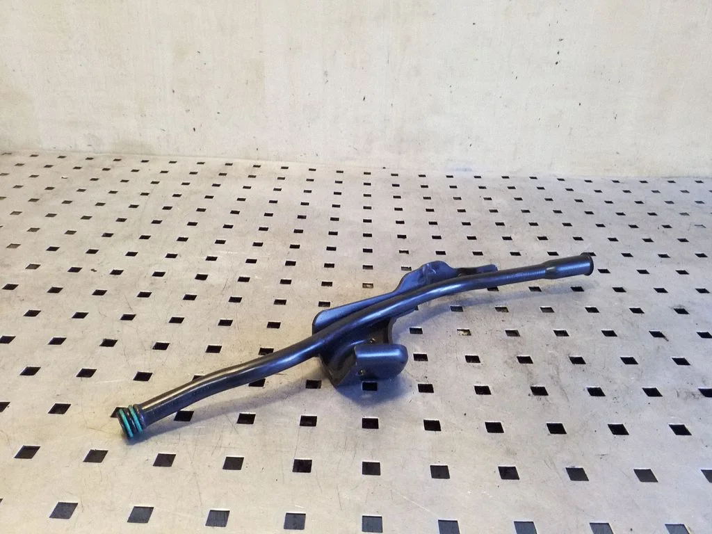 Kita variklio skyriaus detalė