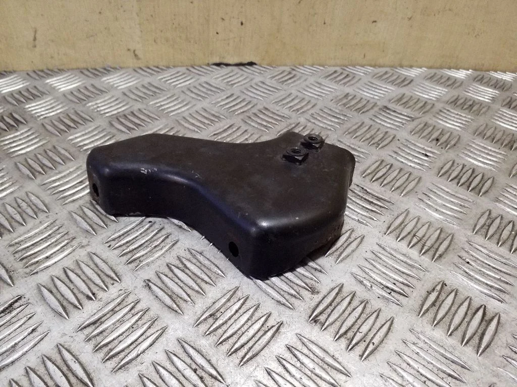 Kita variklio skyriaus detalė
