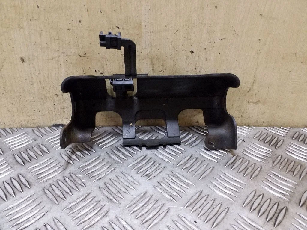 Kita variklio skyriaus detalė