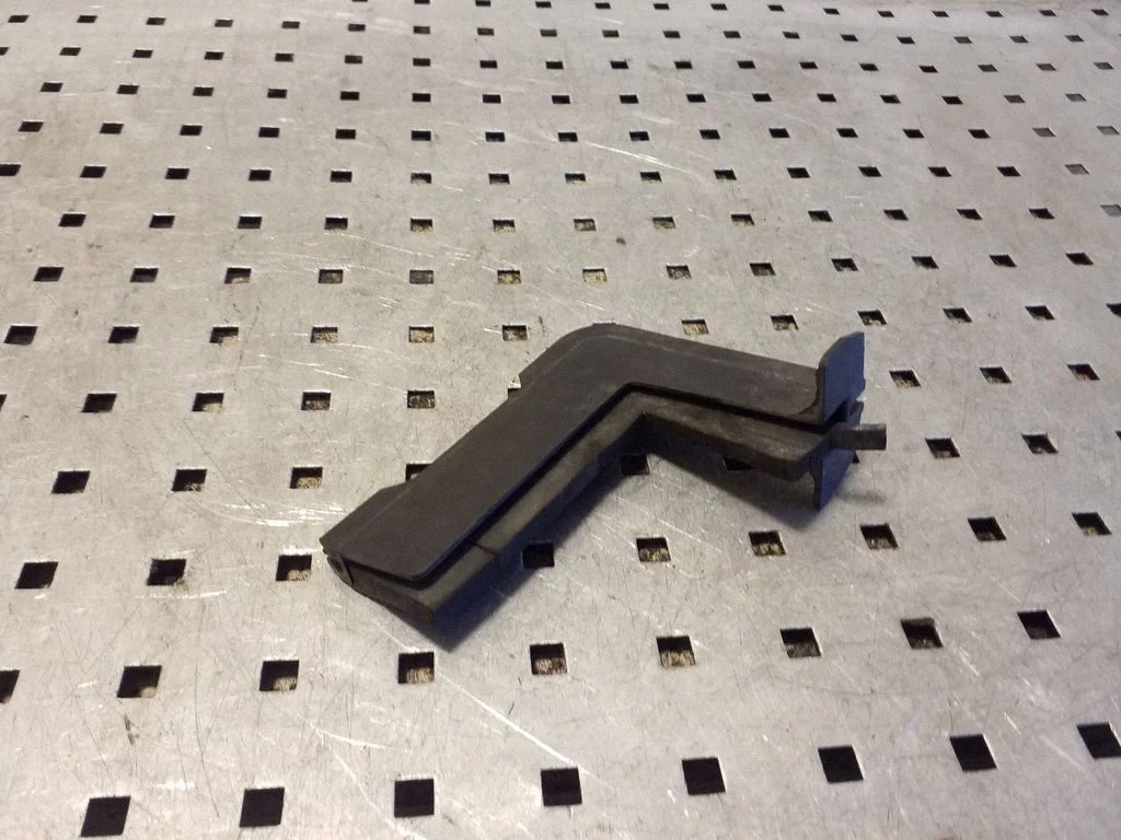 Kita variklio skyriaus detalė
