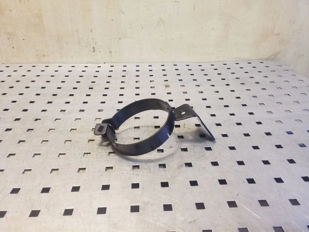 Kita variklio skyriaus detalė