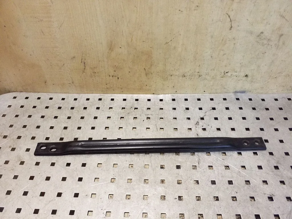 Kita variklio skyriaus detalė