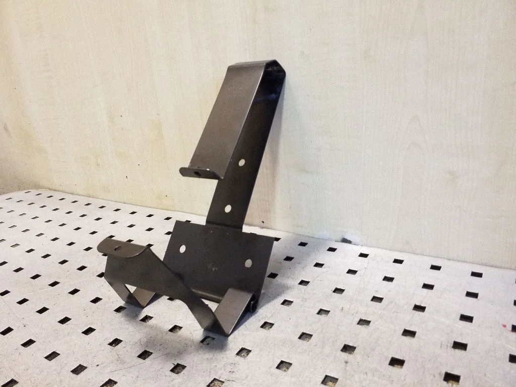 Kita variklio skyriaus detalė