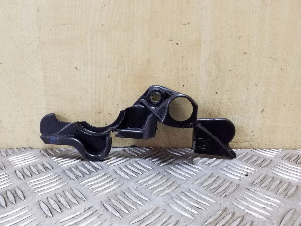 Kita variklio skyriaus detalė