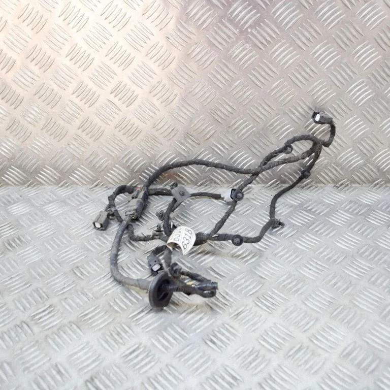 Parkavimo (PDC) daviklių instaliacija