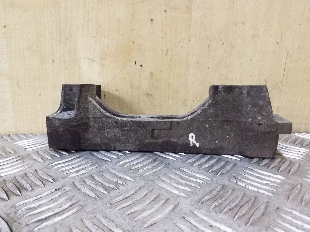 Kita variklio skyriaus detalė