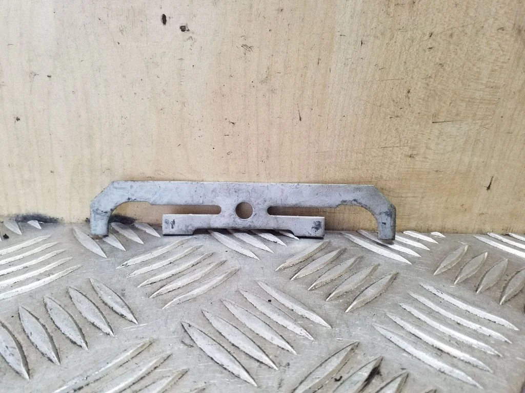 Kita variklio skyriaus detalė