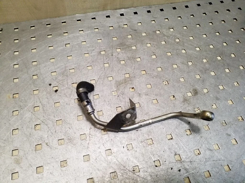 Kita variklio skyriaus detalė