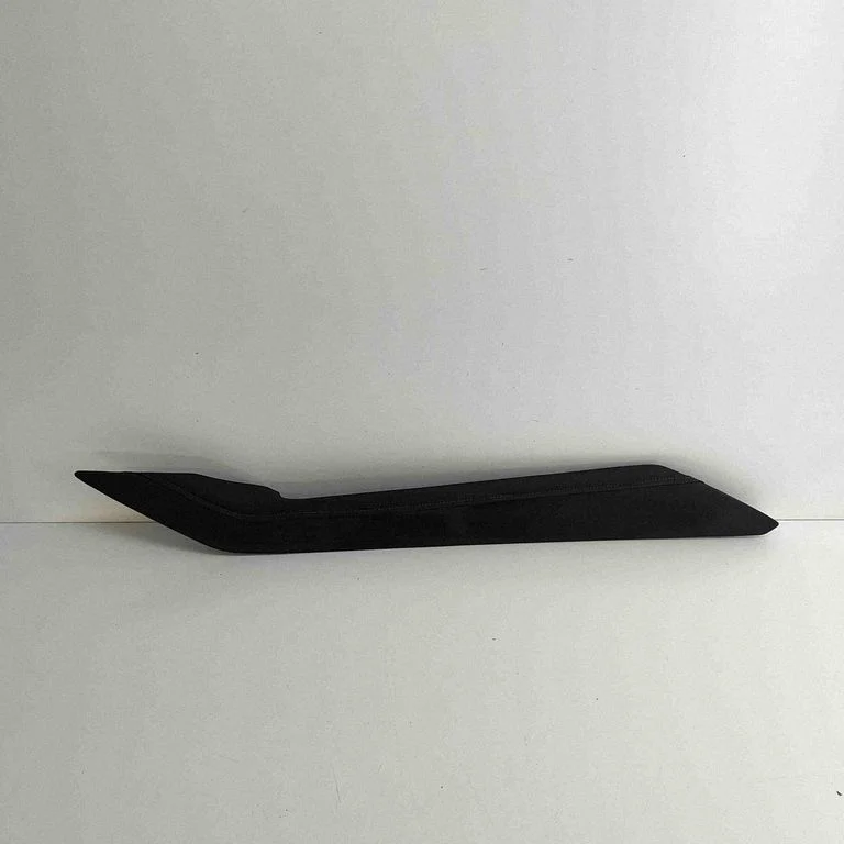 Kita centrinė konsolės (tunelio) detalė