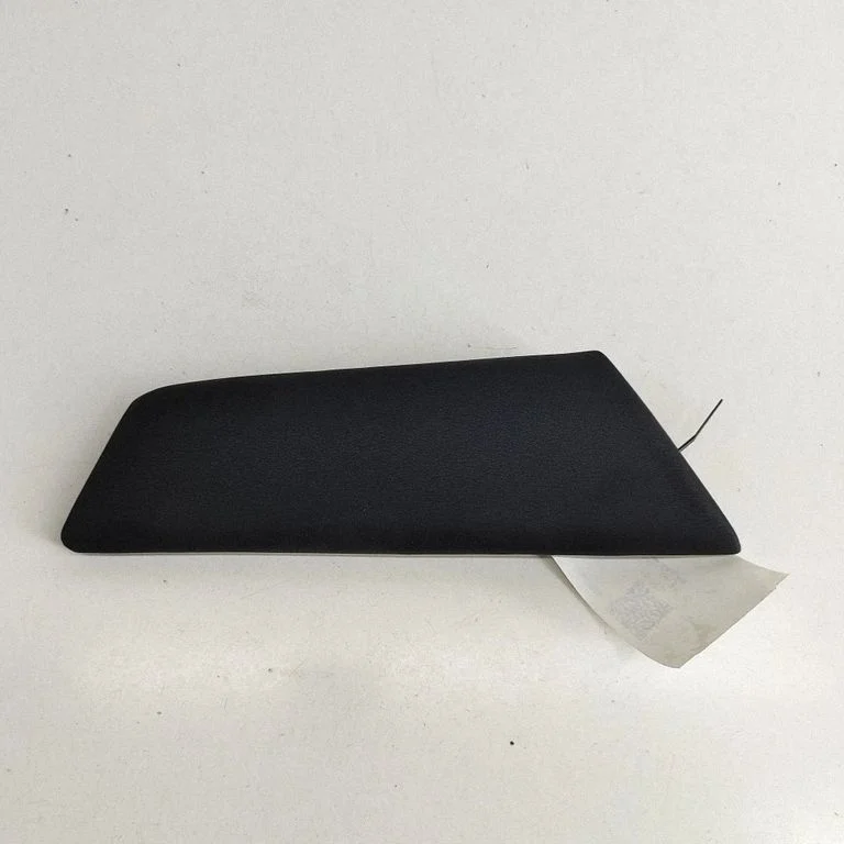 Kita centrinė konsolės (tunelio) detalė