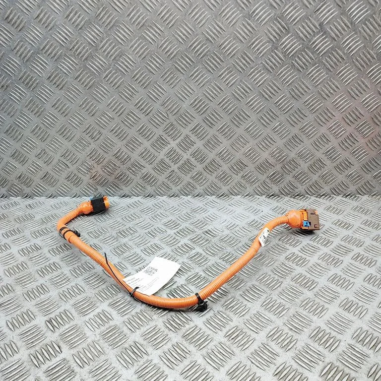 Kiti laidai/ instaliacija