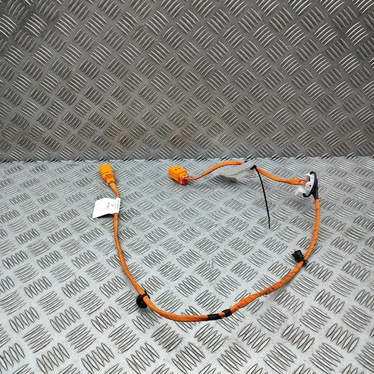Kiti laidai/ instaliacija