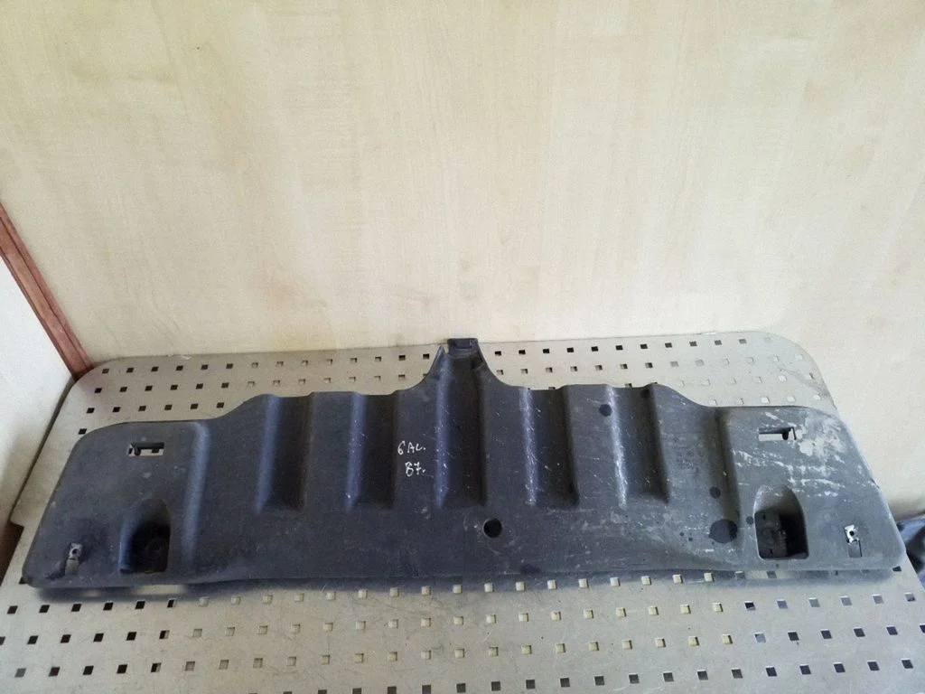 Kita dugno detalė
