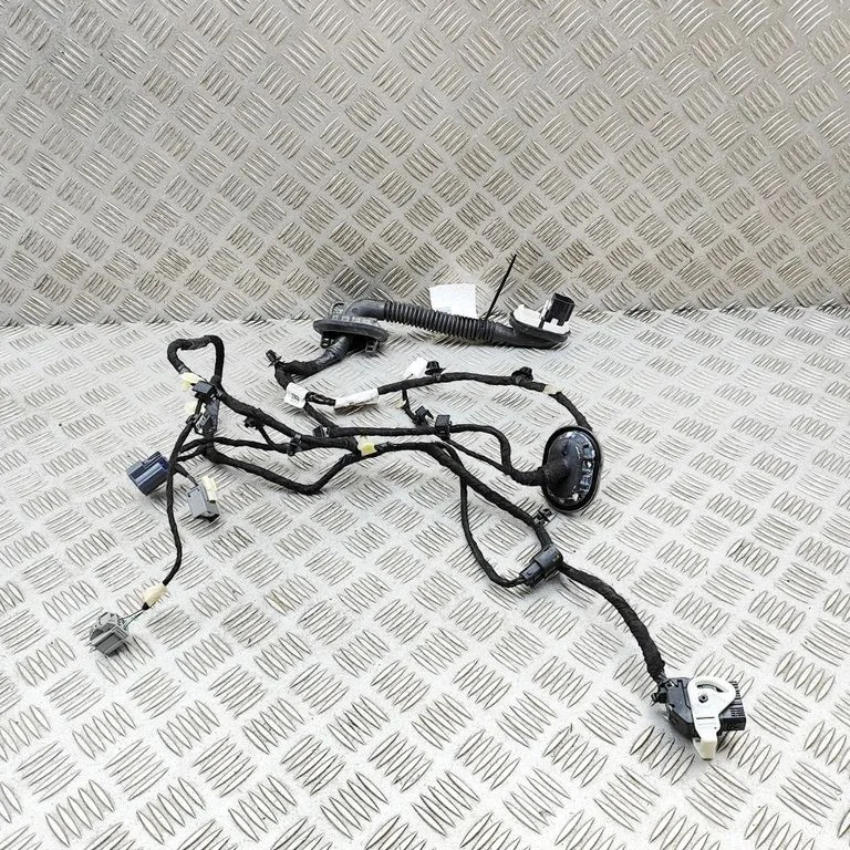 Kiti laidai/ instaliacija