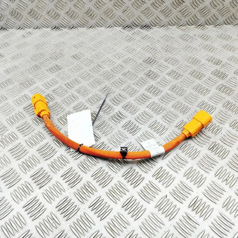 Kiti laidai/ instaliacija